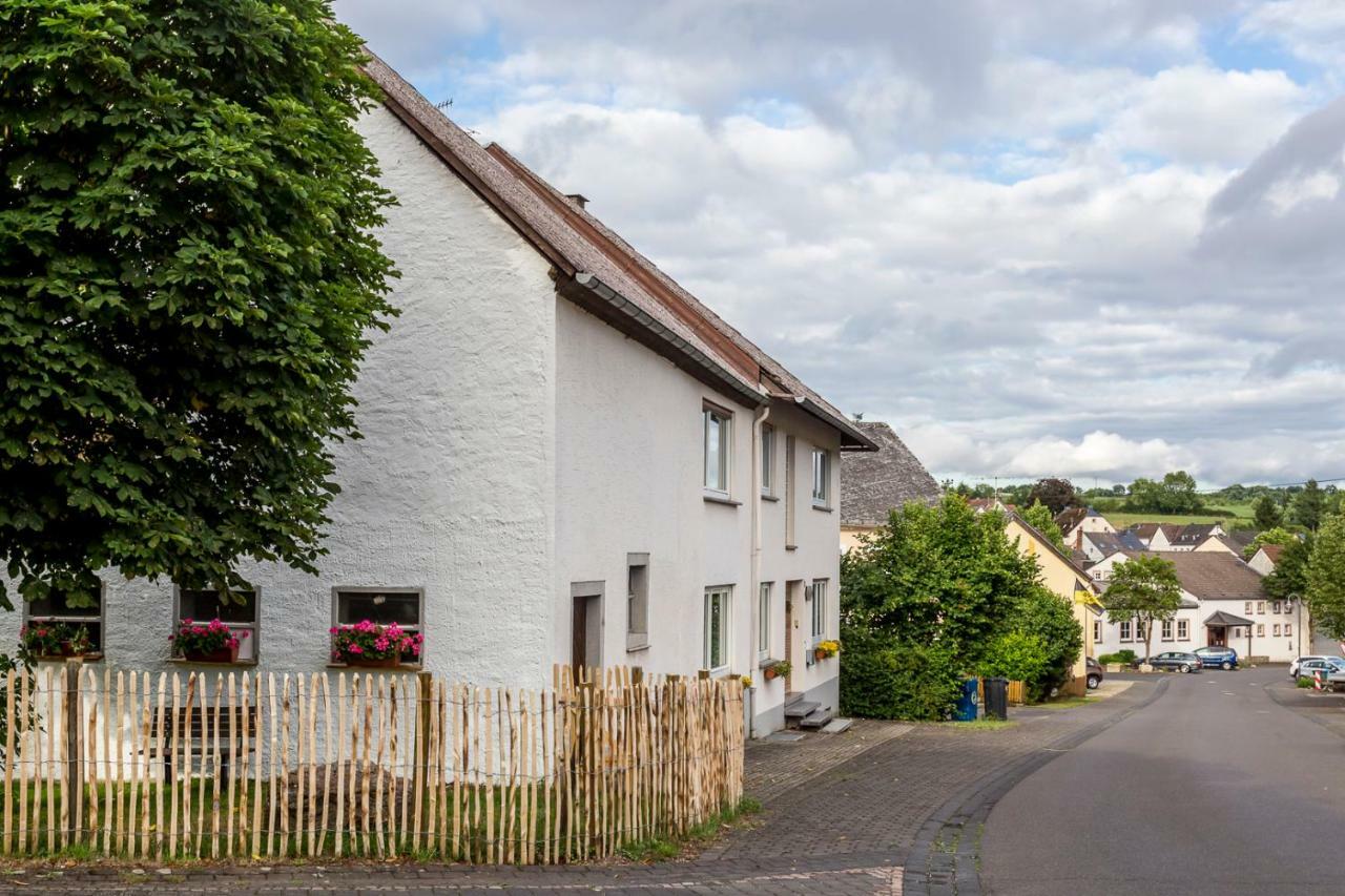 Pure Eifel Vila Oberkail Exterior foto